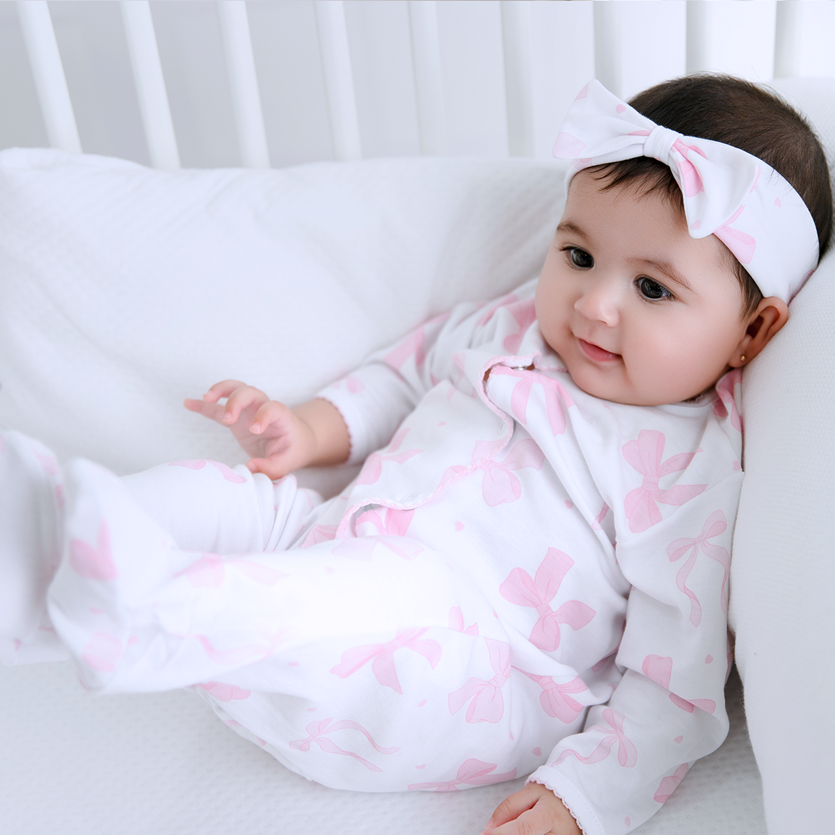 Lovely Bows Printed Footie | Baby Girl