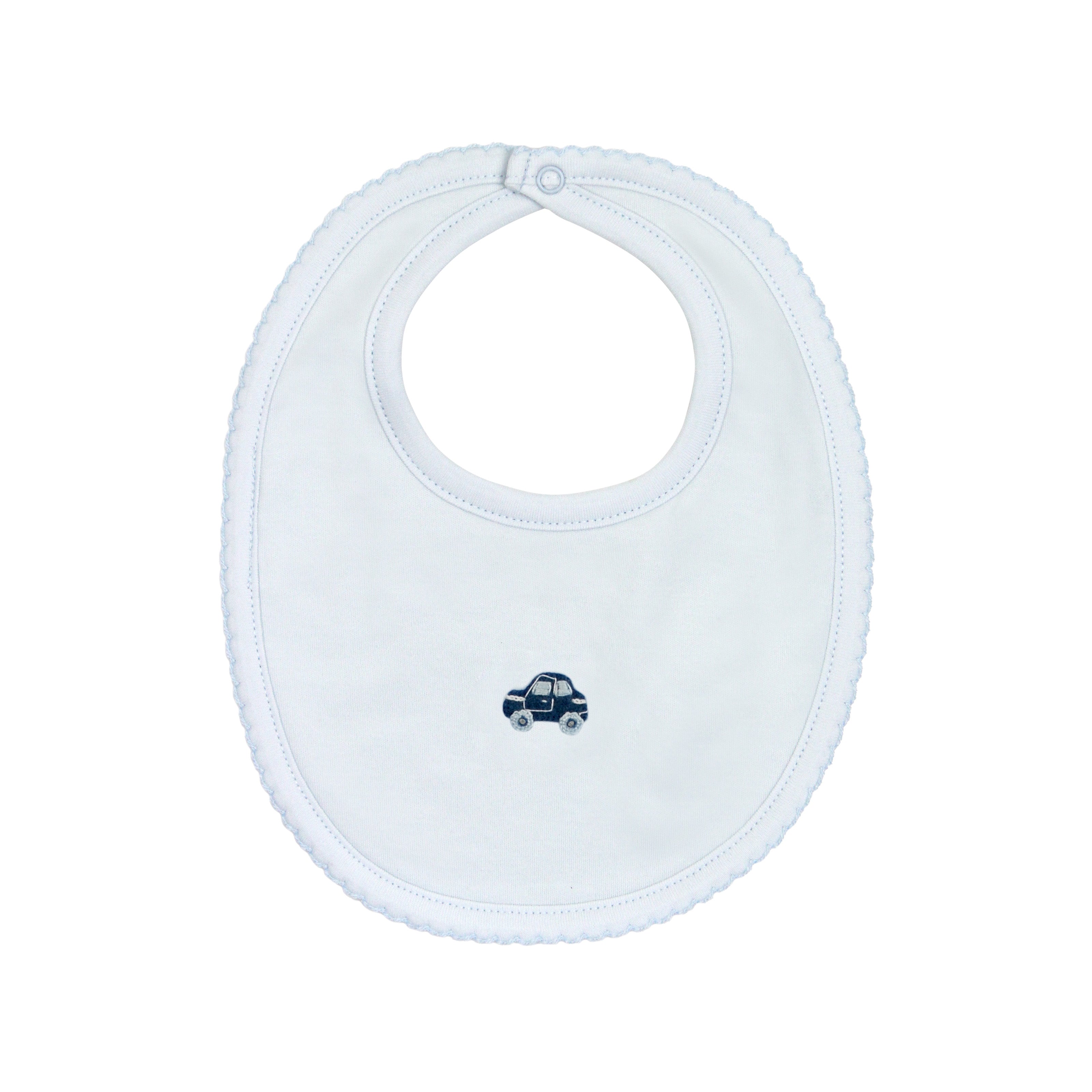  Classic baby boy bib hand-embroidered with vintage cars on soft Peruvian Pima cotton — handcrafted by Peruvian artisans for delicate skin.
