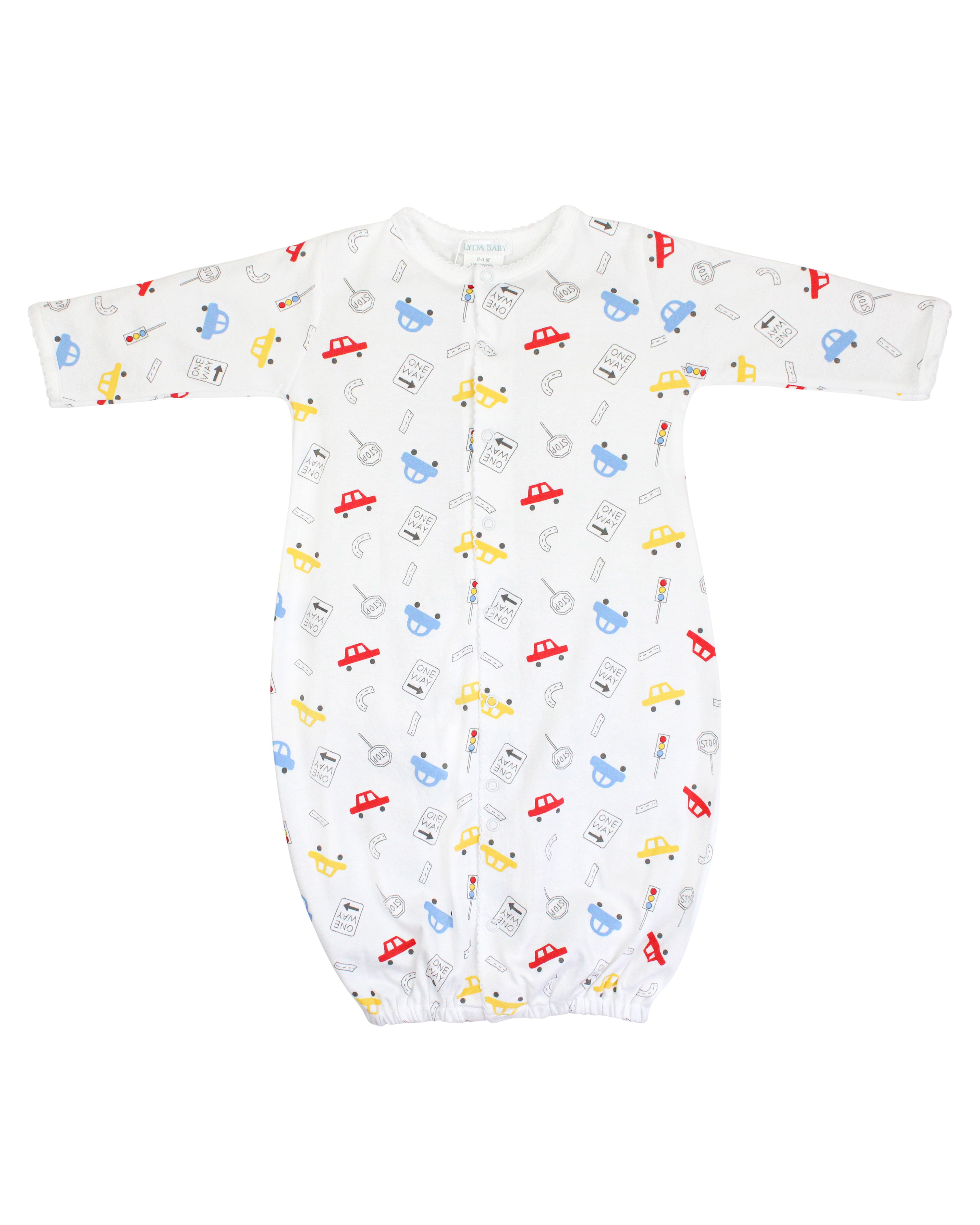  Cool baby boy converter printed with playful city cars on premium Peruvian Pima cotton — soft, breathable, and perfect for delicate baby skin.