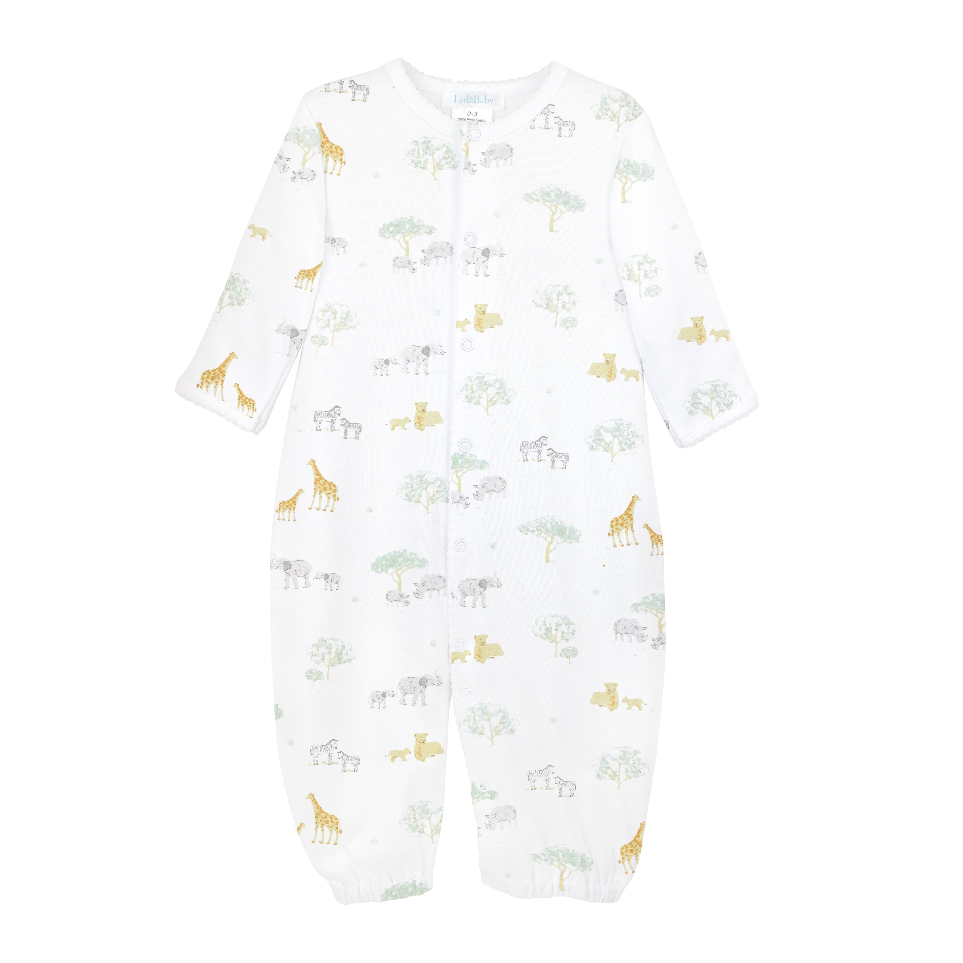 Charming unisex baby converter printed with safari life motifs on breathable, soft Peruvian Pima cotton — comfortable and gentle for sensitive skin.
